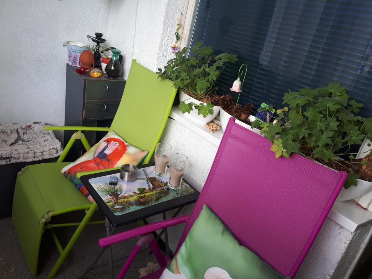 2 Bedrooms With Private Bath And Balcony Near The Airport Sófia Exterior foto